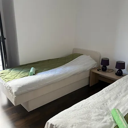 贝尔维尤别墅公寓 公寓 *